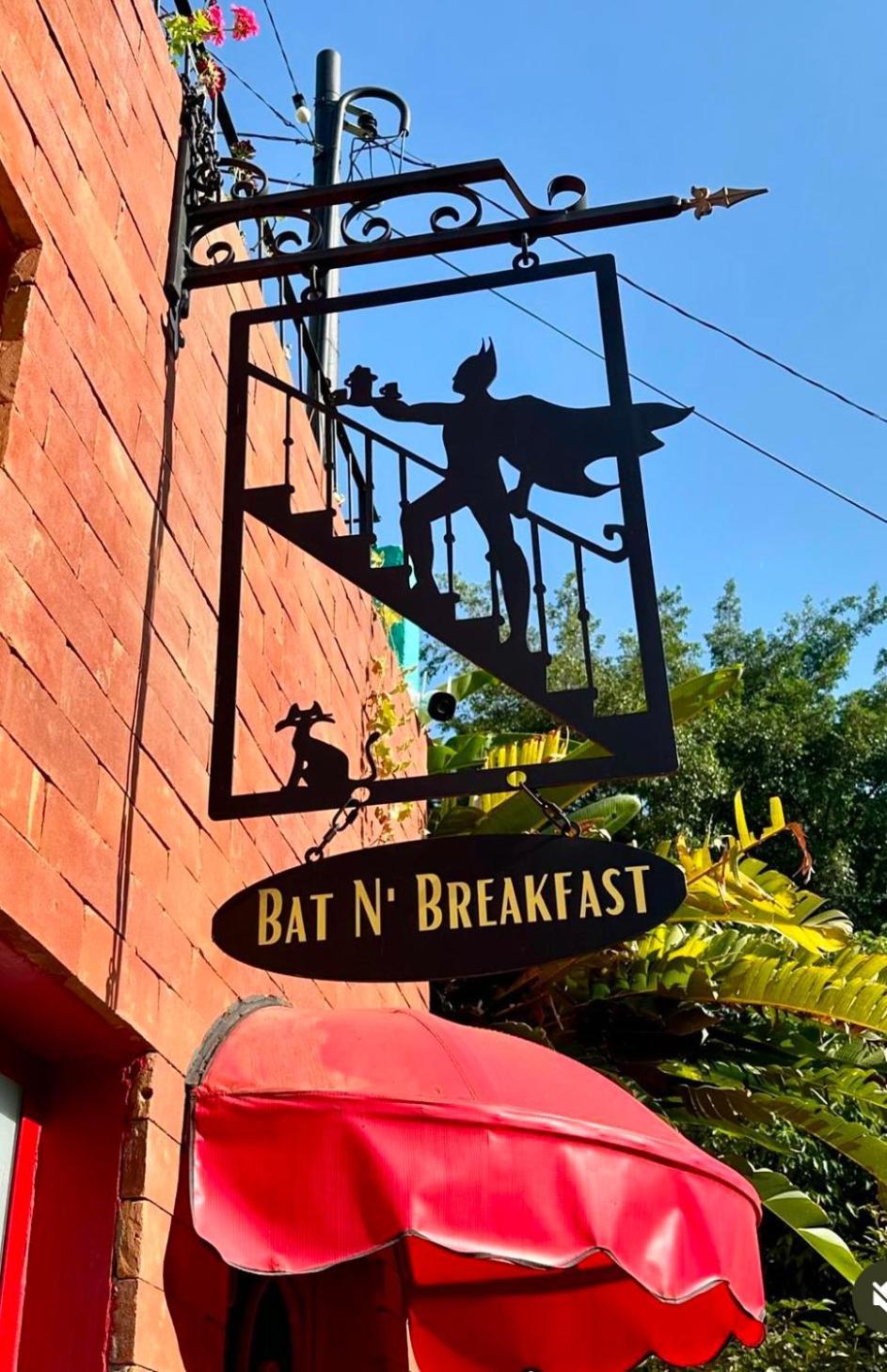 Pousada Bat N Breakfast No Beco Do Batman São Paulo Exteriör bild